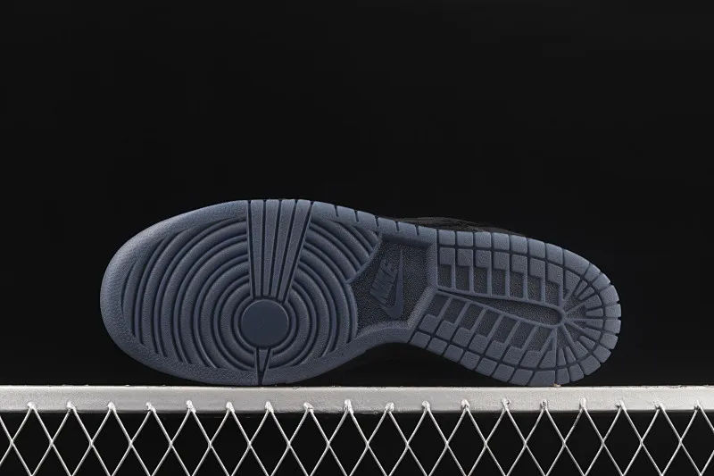 All Categories Nk SB Dunk Series Nk SB Dunk Low Low-top sneakers Pure original version UNDFEATED x Nk Dunk Low Black Soul color dunk series low-top casual sports skateboard shoes DO9329-001